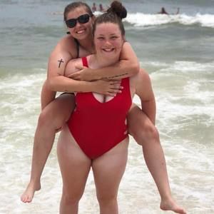 Meet your Posher, Bryana